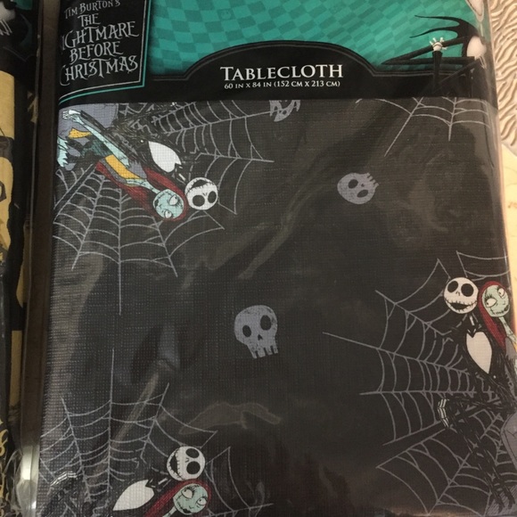Nightmare before Christmas table cloths NEW (2) - Picture 3 of 6